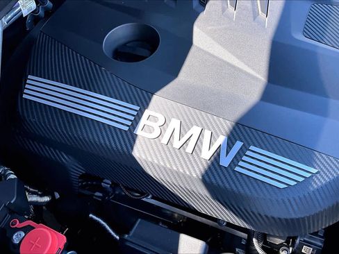 New 2026 BMW X6 xDrive40i image 17