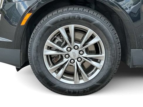 Used 2023 Cadillac XT5 Premium Luxury FWD image 8