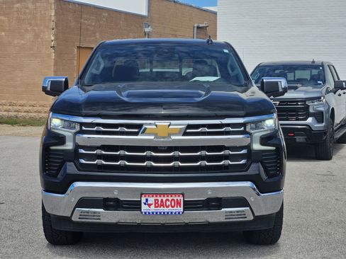 Used 2023 Chevrolet Silverado 1500 LTZ image 2