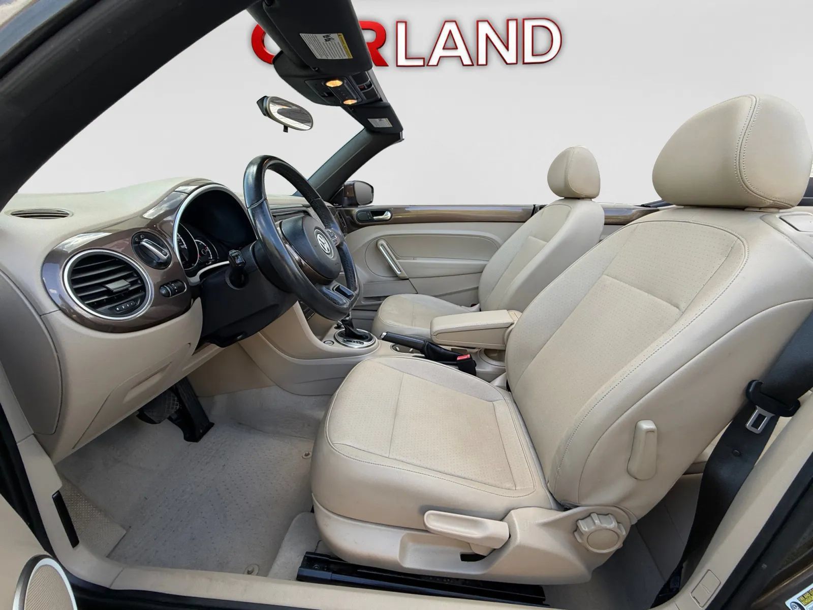 Used 2015 Volkswagen Beetle 1.8T FWD image 13