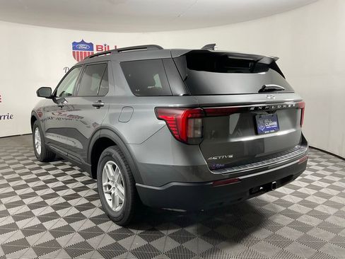 New 2026 Ford Explorer Active RWD image 5