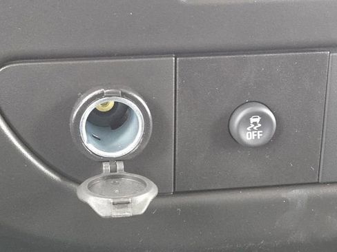 New 2026 GMC Savana 2500 w/ Enhanced Convenience Package RWD image 6