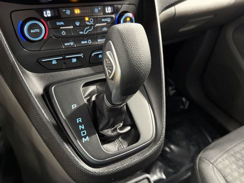 Used 2019 Ford Transit Connect XLT FWD image 22