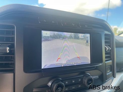 Used 2021 Ford F150 XLT w/ FX4 Off-Road Package image 27