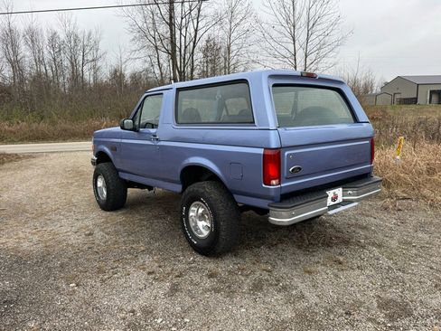 Used 1996 Ford Bronco Custom image 6