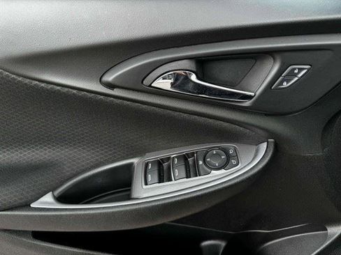Used 2024 Chevrolet Malibu RS w/ LPO, Floor Liner Package FWD image 21