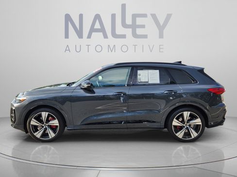Used 2025 Audi SQ5 Prestige AWD/4WD image 2