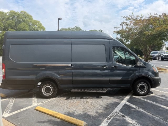 Used 2020 Ford Transit 250 148 High Roof Extended RWD image 13