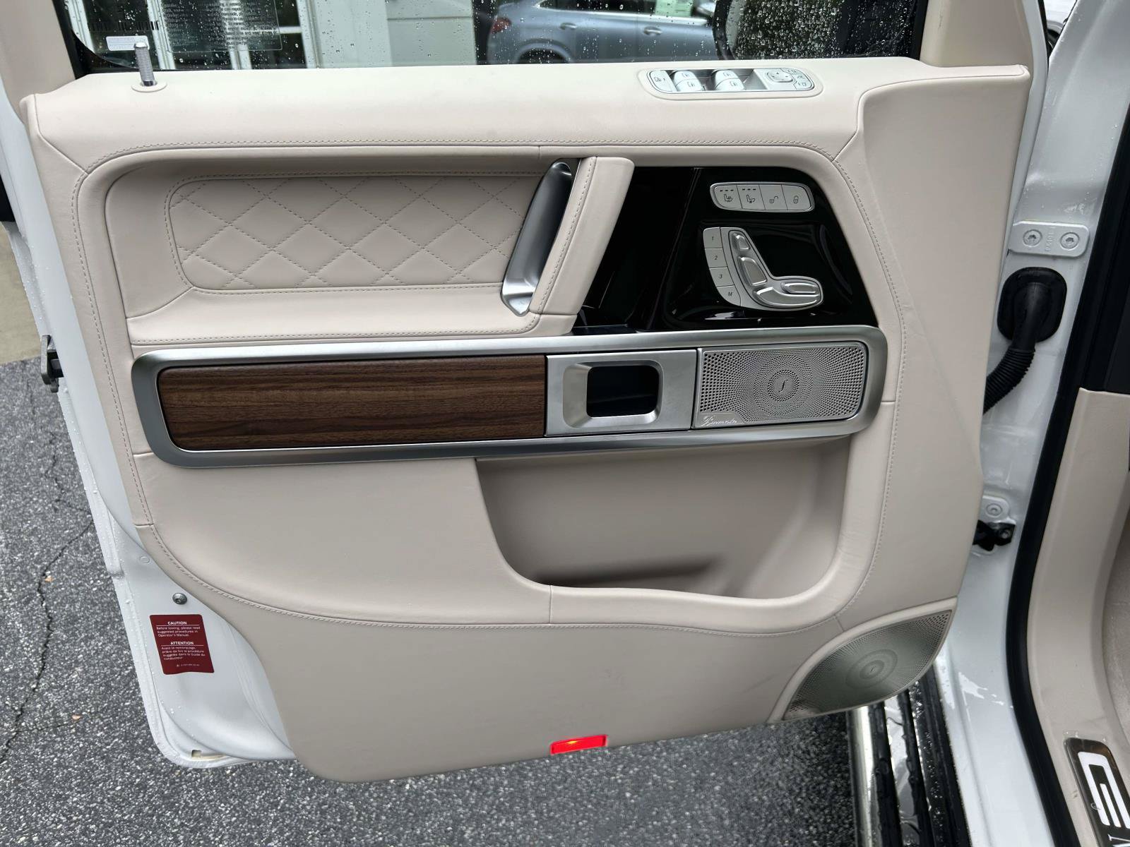 New 2027 Mercedes-Benz G 580 e image 15