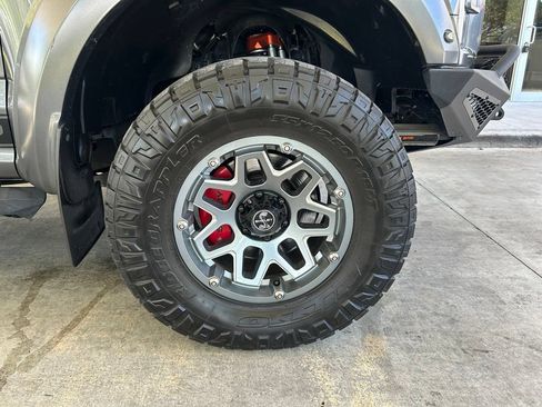Used 2020 Ford F150 Raptor w/ Equipment Group 802A Luxury AWD/4WD image 31