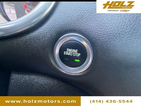 Used 2023 Chevrolet Malibu LT image 17