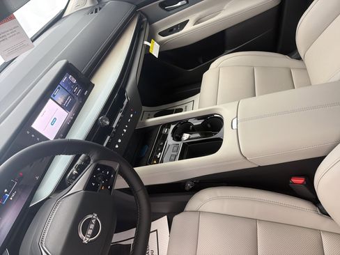 Used 2026 Nissan Murano SL image 15