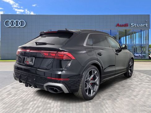 New 2026 Audi RS Q8 performance image 6