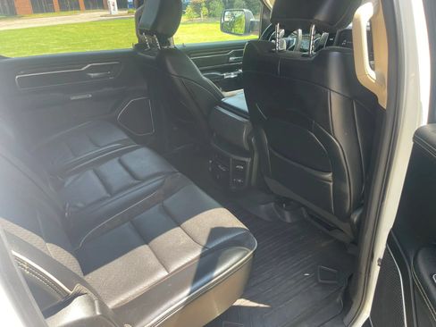 Used 2020 RAM 1500 Laramie AWD/4WD image 13