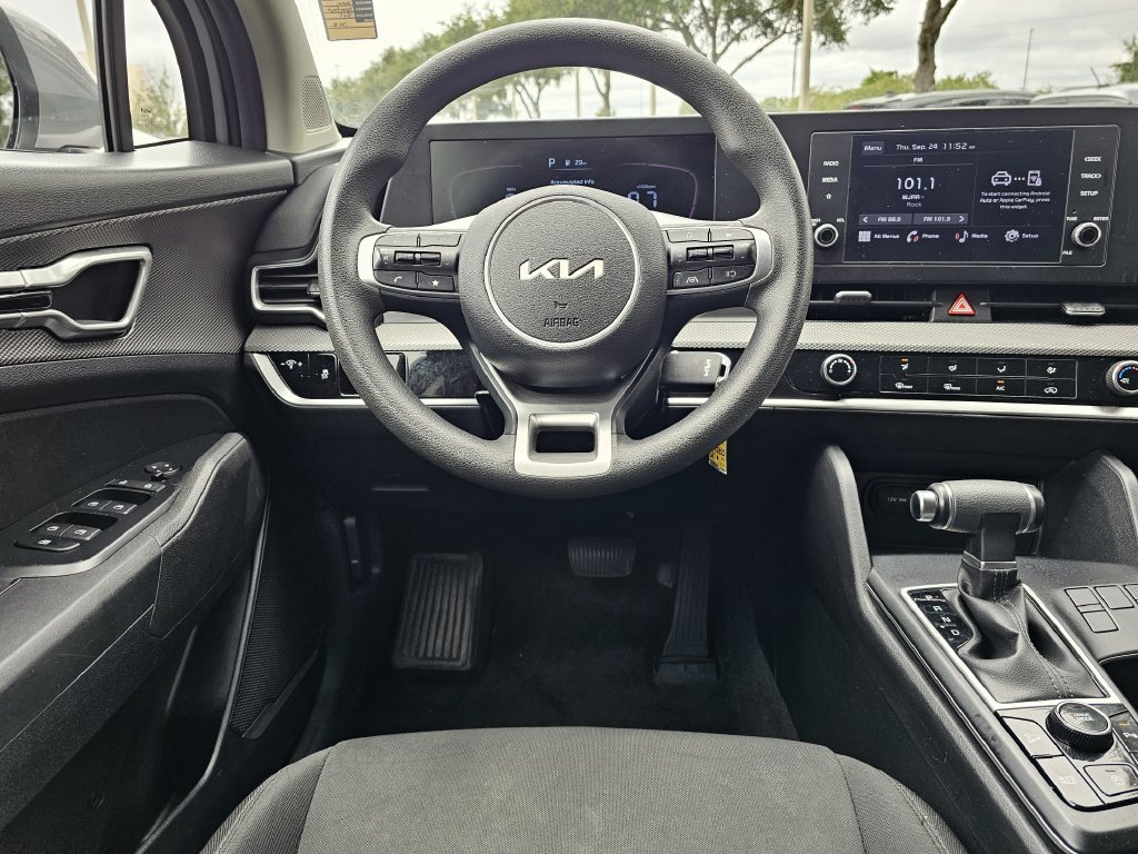 Used 2023 Kia Sportage LX FWD image 12