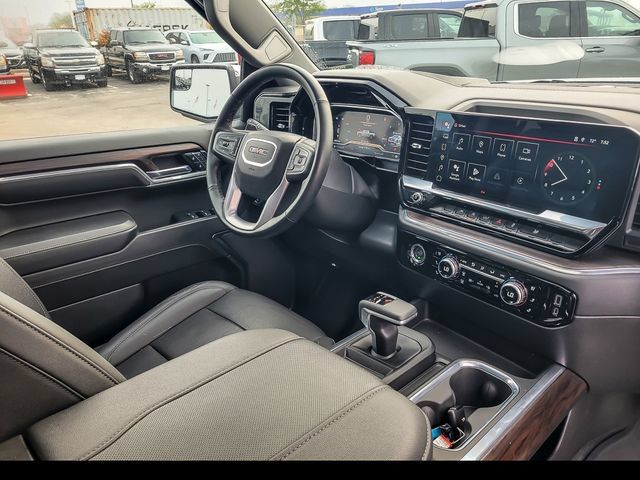 Used 2023 GMC Sierra 1500 SLT w/ SLT Premium Package AWD/4WD image 20