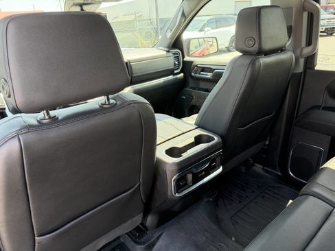 Used 2024 GMC Sierra 1500 Elevation w/ Elevation Premium Package AWD/4WD image 28