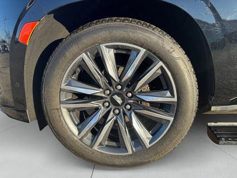 Used 2023 Cadillac Escalade Sport Platinum image 14