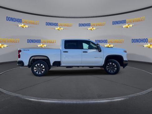New 2026 Chevrolet Silverado 2500 Custom w/ Custom Value Package image 9