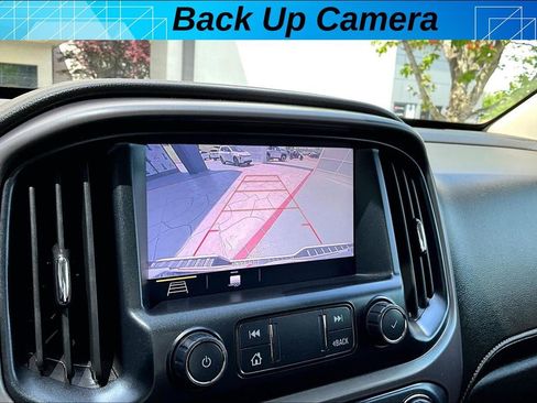 Used 2022 GMC Canyon AT4 w/ Trailering Package AWD/4WD image 14