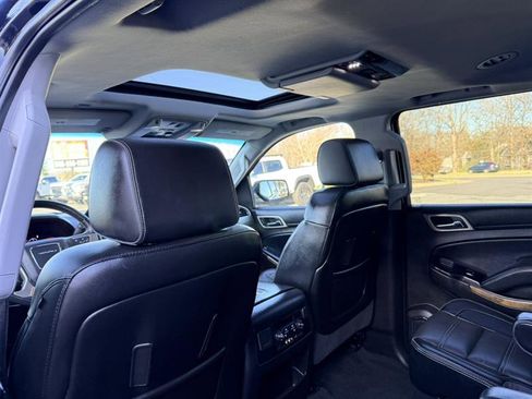 Used 2016 GMC Yukon XL Denali w/ Open Road Package AWD/4WD image 25