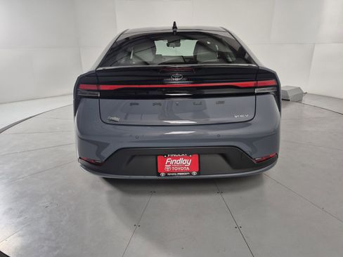 New 2026 Toyota Prius AWD image 4