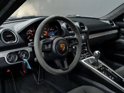 Used 2023 Porsche 718 Cayman GT4 RWD image 27