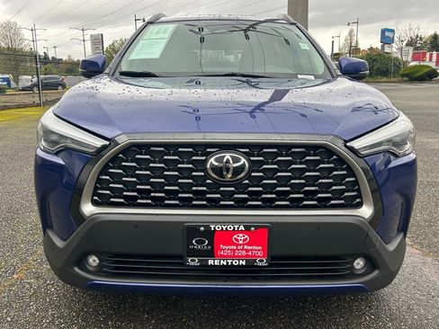 Certified 2024 Toyota Corolla Cross XLE w/ Convenience Package AWD/4WD image 2