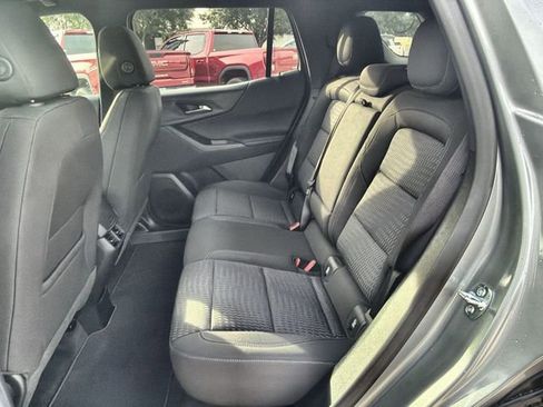 Used 2026 Chevrolet Equinox LT FWD image 24