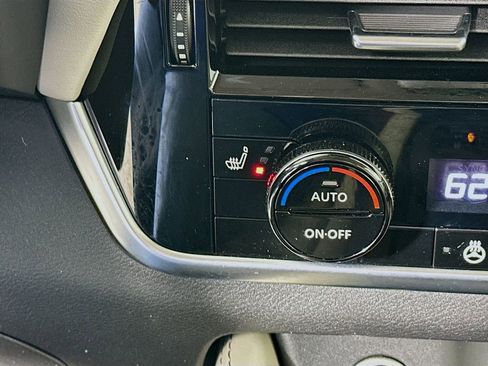 Certified 2023 Nissan Rogue SL image 29