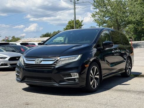 Used 2018 Honda Odyssey Elite image 3