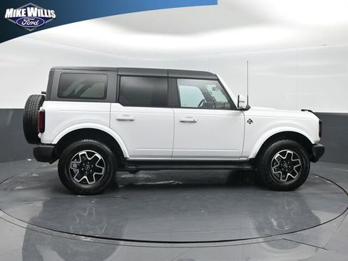 Certified 2024 Ford Bronco Outer Banks AWD/4WD image 8