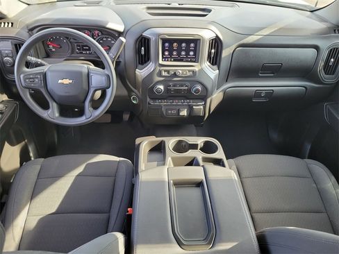Used 2025 Chevrolet Silverado 1500 Custom image 19