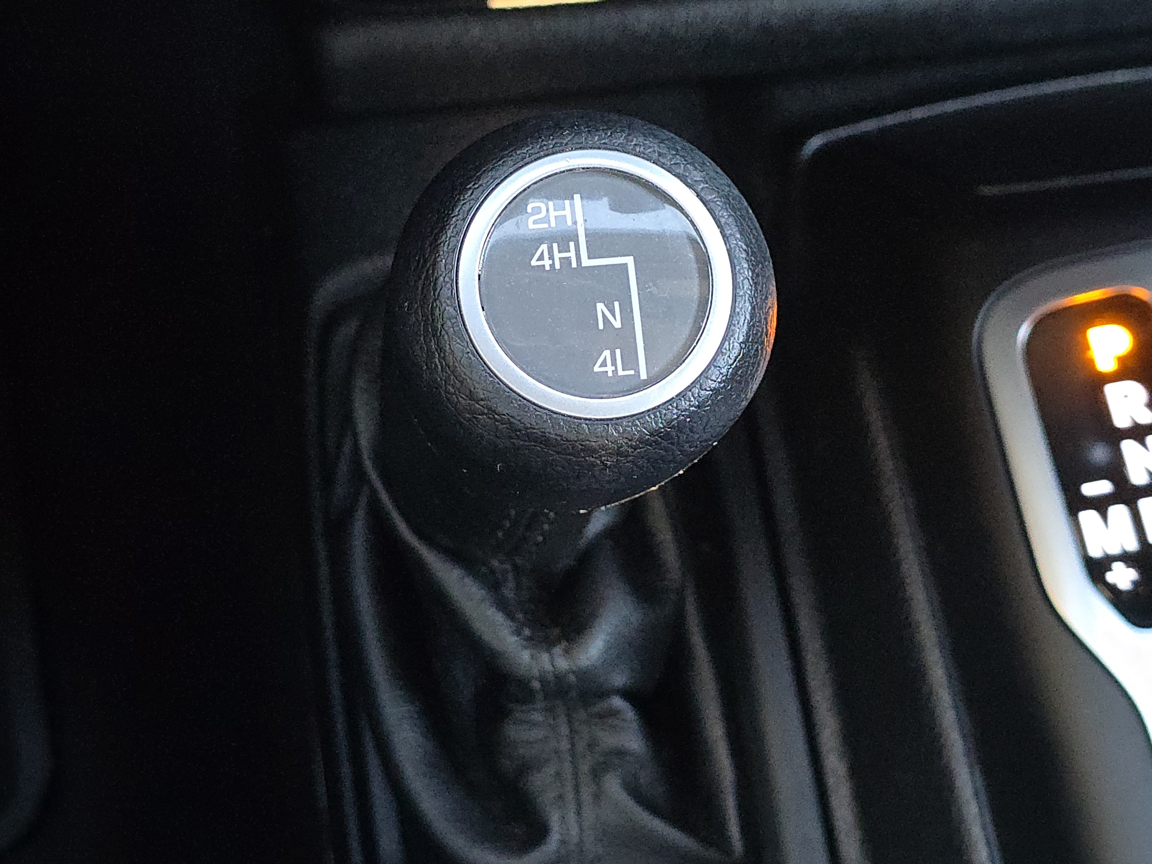 Used 2019 Jeep Wrangler Sport AWD/4WD image 24