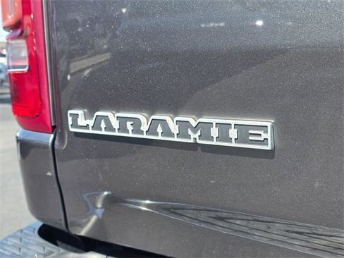 Used 2019 RAM 1500 Laramie image 21