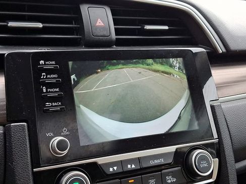 Used 2019 Honda Civic EX image 19