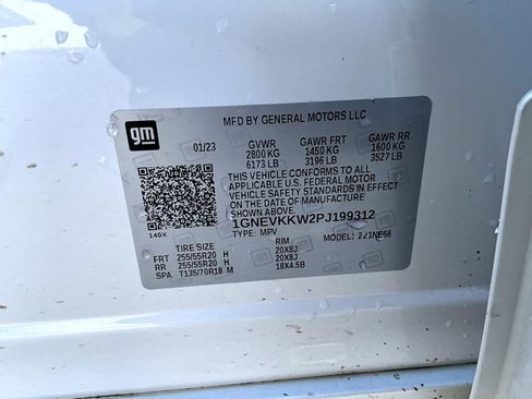 Used 2023 Chevrolet Traverse Premier image 27