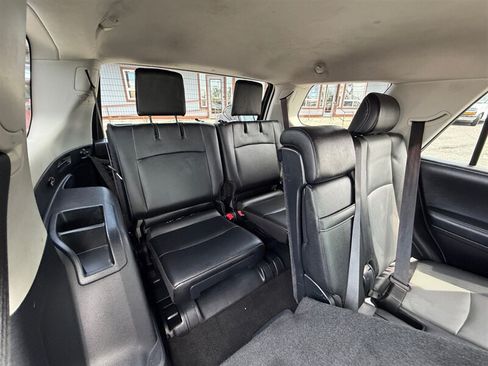 Used 2016 Toyota 4Runner SR5 Premium AWD/4WD image 17
