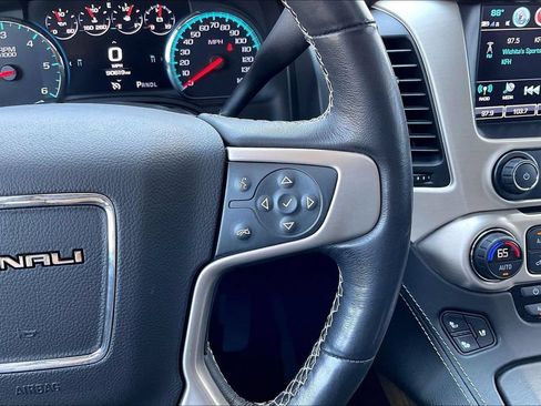 Used 2019 GMC Yukon XL Denali w/ Open Road Package AWD/4WD image 19