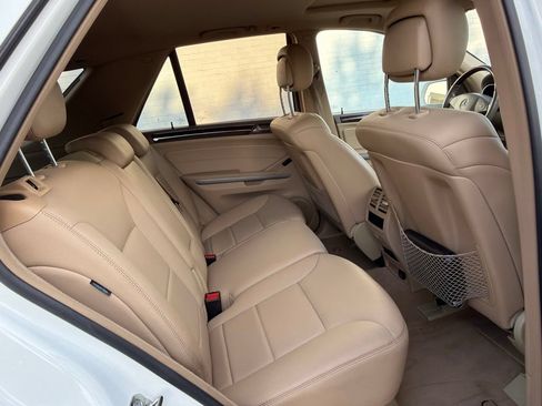 Used 2010 Mercedes-Benz ML 350 2WD image 10