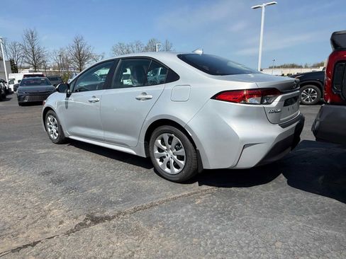 New 2026 Toyota Corolla LE FWD image 4