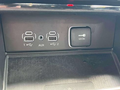 Used 2023 Jeep Grand Cherokee L Laredo AWD/4WD image 13