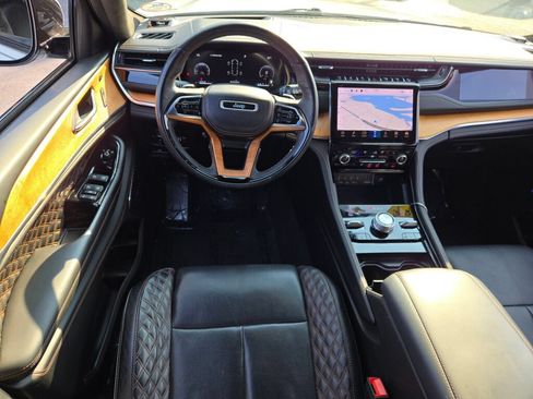 Certified 2023 Jeep Grand Cherokee L Summit AWD/4WD image 24