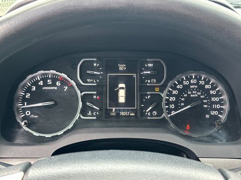 Used 2018 Toyota Tundra SR5 w/ SR5 Upgrade Package image 21