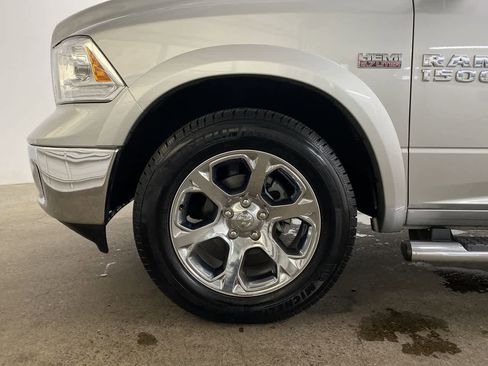 Used 2017 RAM 1500 Laramie w/ Convenience Group image 11