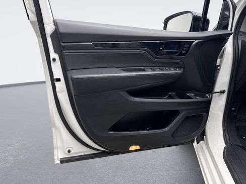 Used 2022 Honda Odyssey Elite image 9
