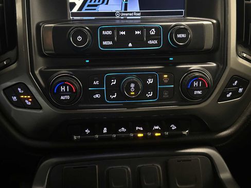 Used 2018 Chevrolet Silverado 1500 LTZ Z71 w/ LTZ Plus Package image 15