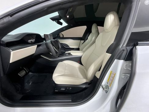 Used 2021 Tesla Model S Plaid image 15