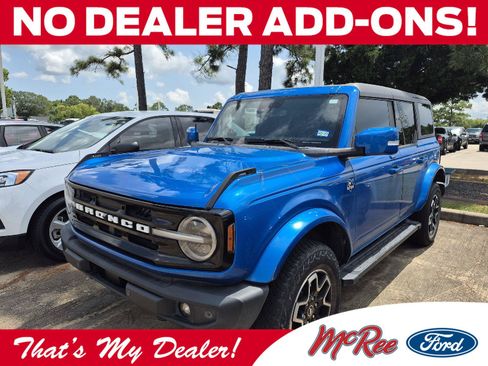 Used 2023 Ford Bronco Outer Banks AWD/4WD image 1