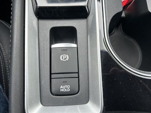 Used 2023 Nissan Altima 2.5 SL AWD/4WD image 24